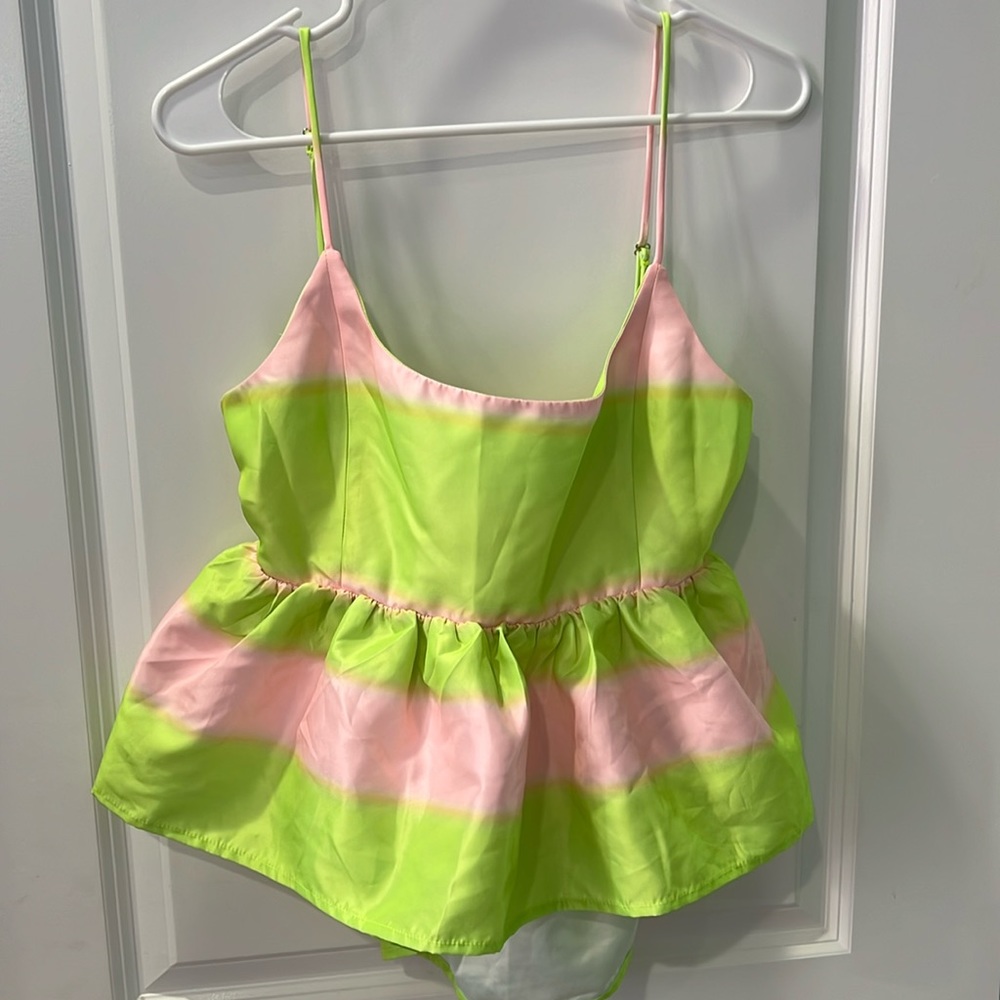 Maintrip peplum tank